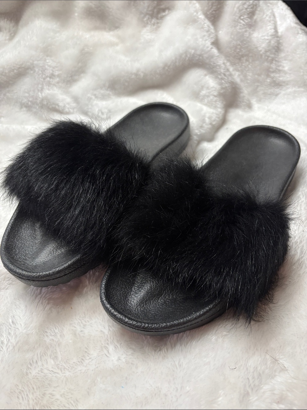 UGG Fur Slide Sandals